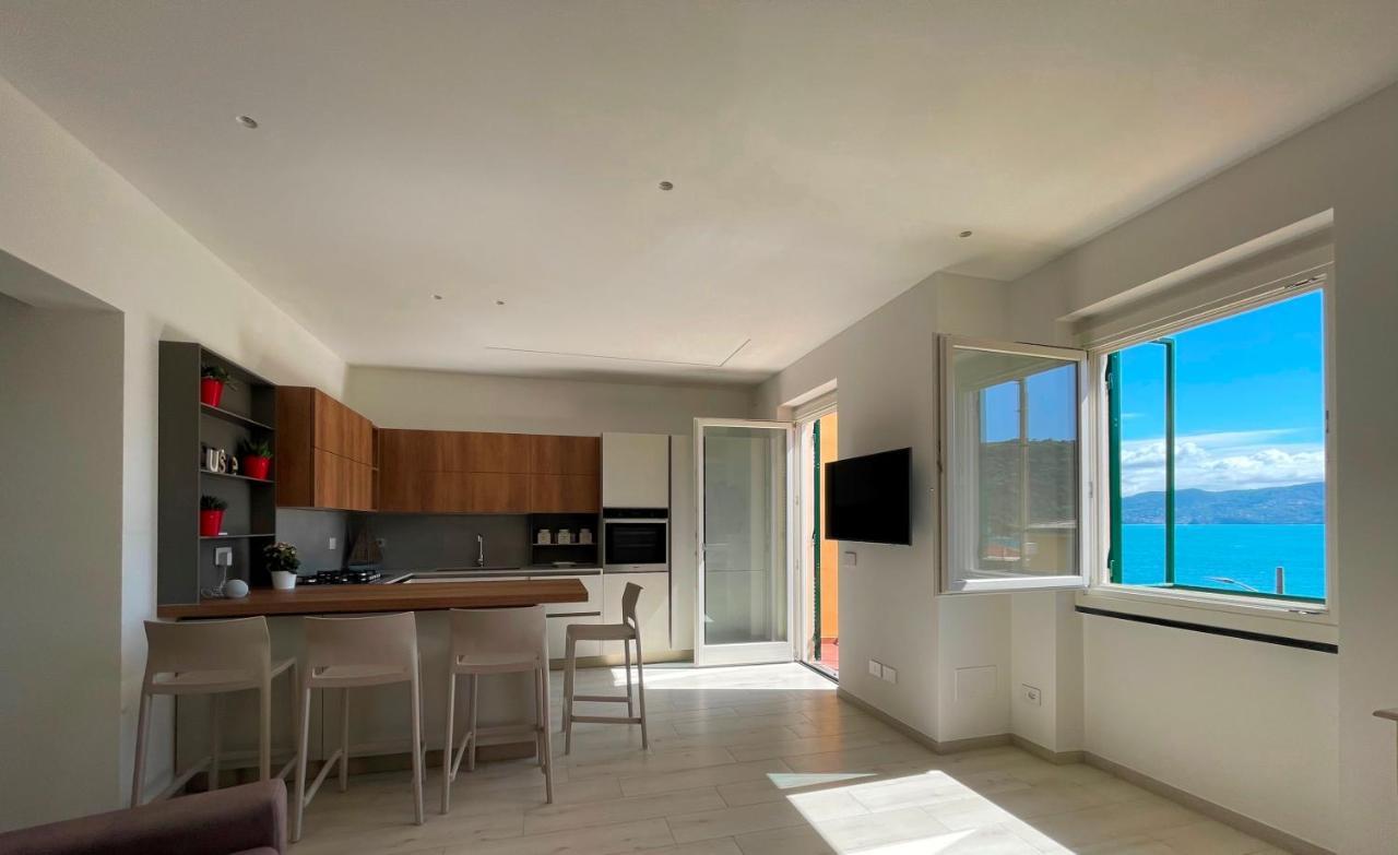 Casa Irene Terrazza Vista Mare E Garage Apartment Портовенере Екстериор снимка
